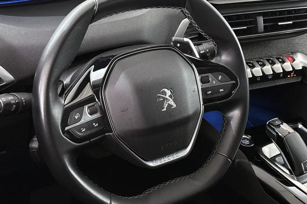Peugeot 5008 1.2 PureTech Allure Pack Business Automaat uit 2022, foto 13
