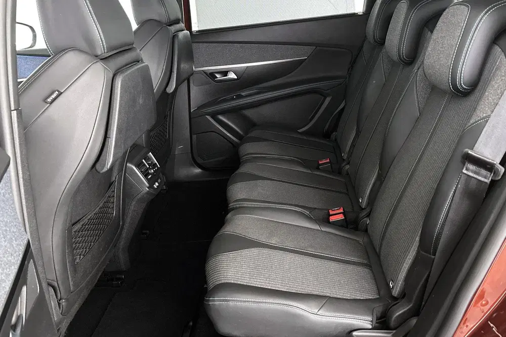 Peugeot 5008 1.2 PureTech Allure Pack Business Automaat uit 2022, foto 9