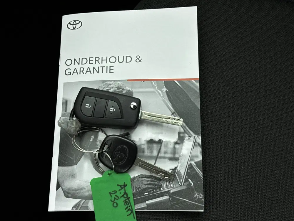 Toyota Aygo X 1.0 VVT-i MT Play *DEMO* uit 2024, foto 12