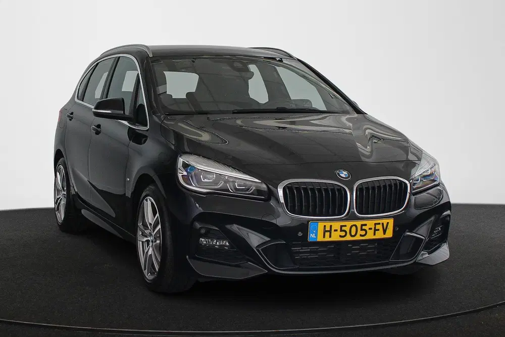 BMW 2-serie Active Tourer 218i High Executive Edition uit 2020, foto 2