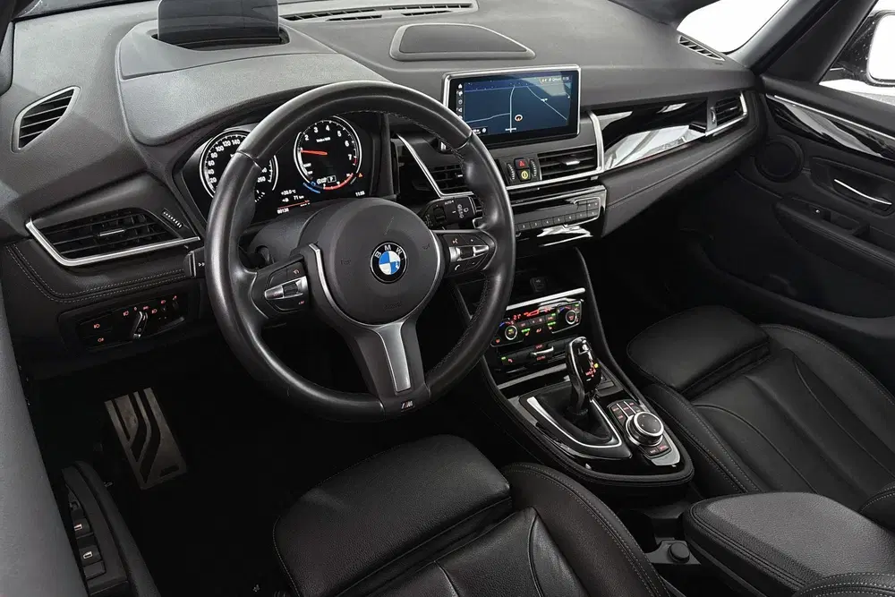 BMW 2-serie Active Tourer 218i High Executive Edition uit 2020, foto 5