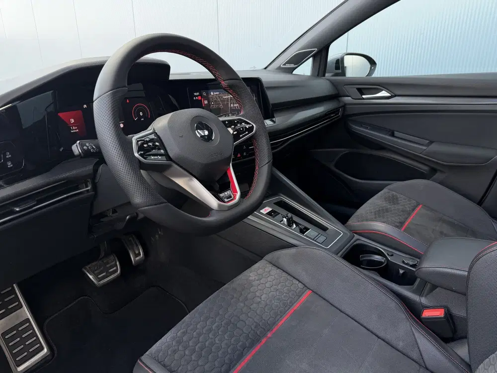Volkswagen Golf 2.0 TSI GTI Performance Schuifdak uit 2021, foto 8