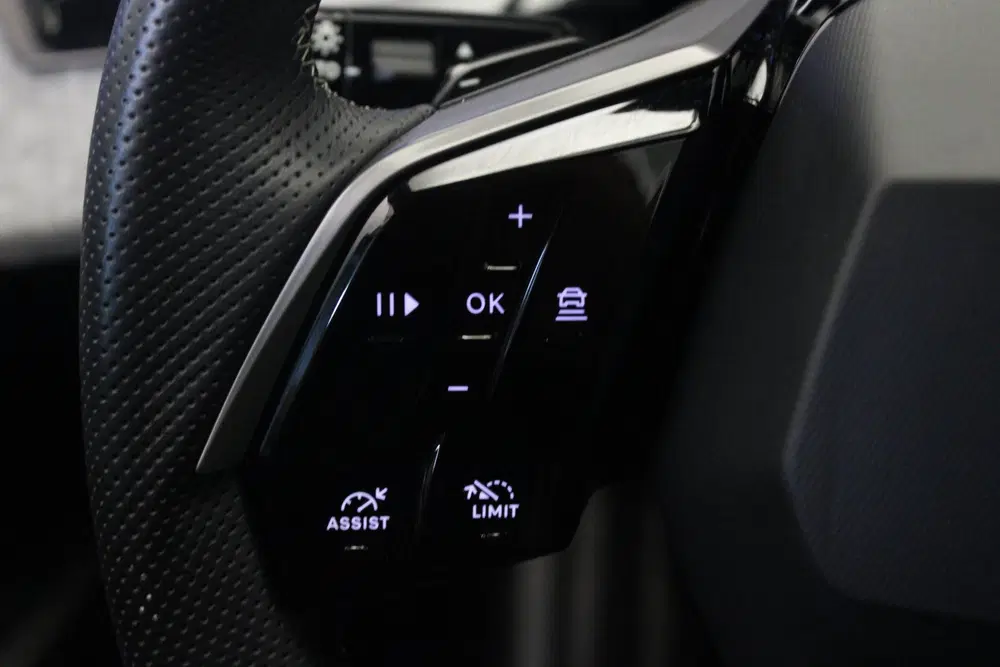 Peugeot 5008 1.2 Hybrid 145 GT 7p uit 2025, foto 11