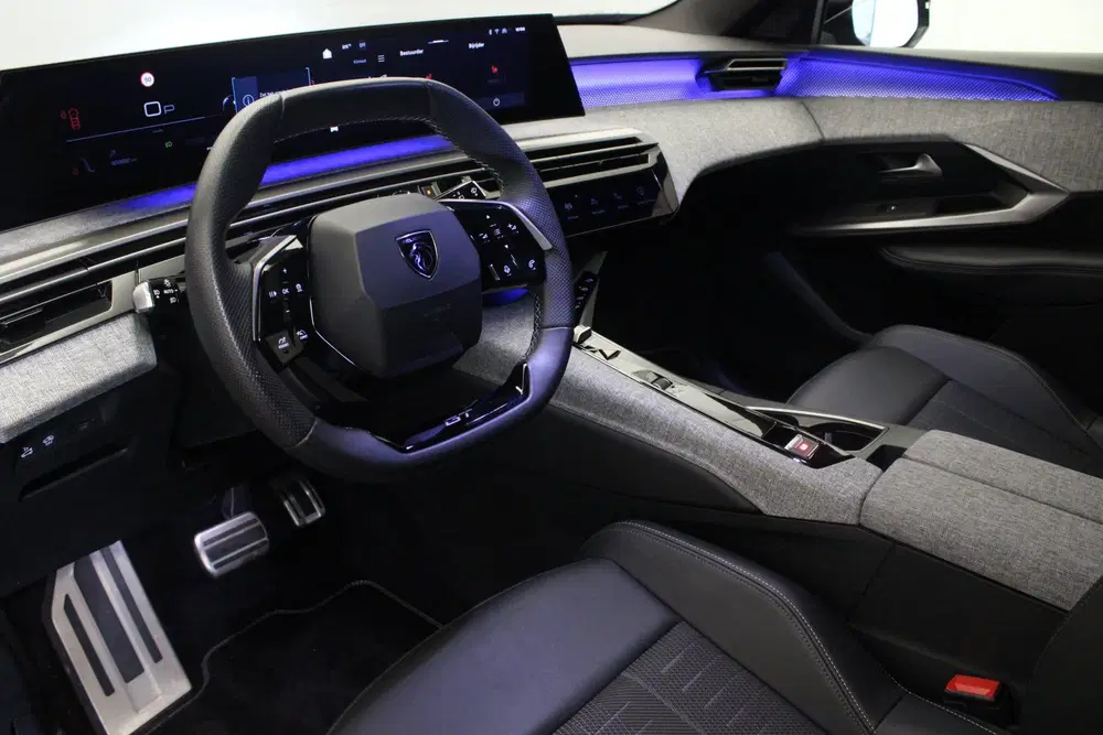 Peugeot 5008 1.2 Hybrid 145 GT 7p uit 2025, foto 15
