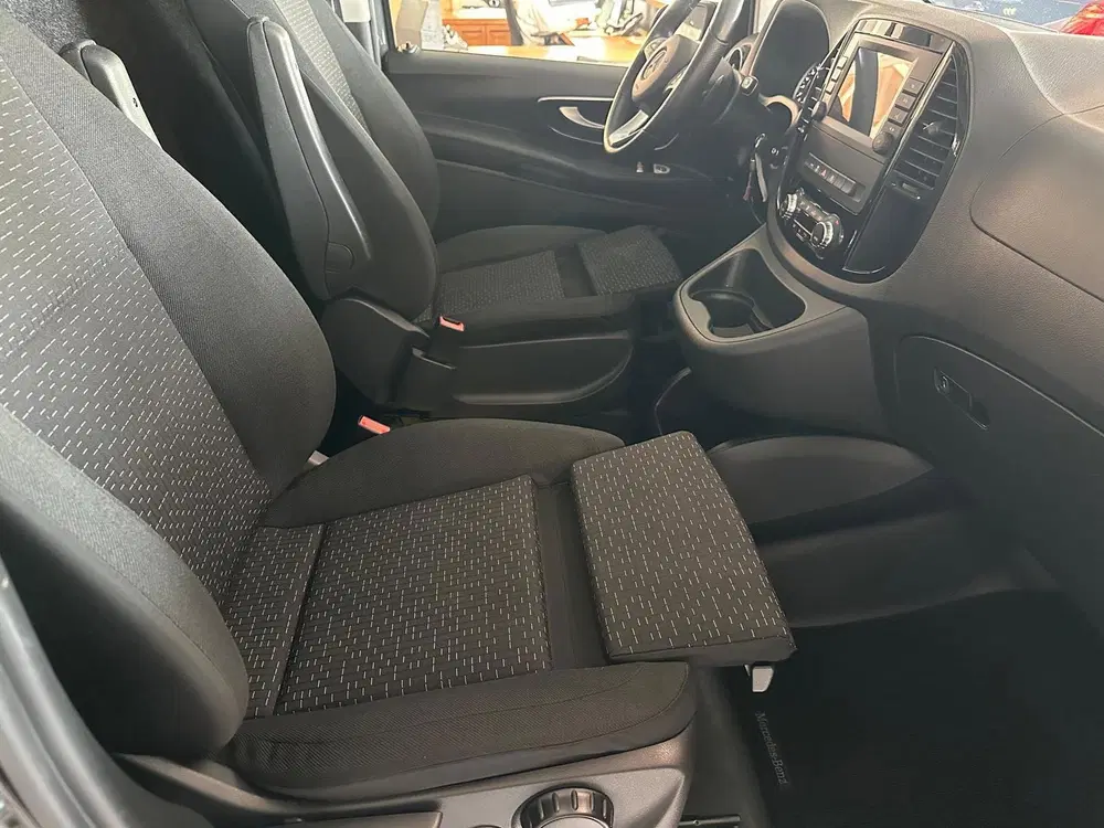 Mercedes-Benz Vito 114 CDI Lang uit 2022, foto 12