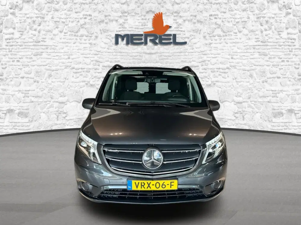 Mercedes-Benz Vito 114 CDI Lang uit 2022, foto 2
