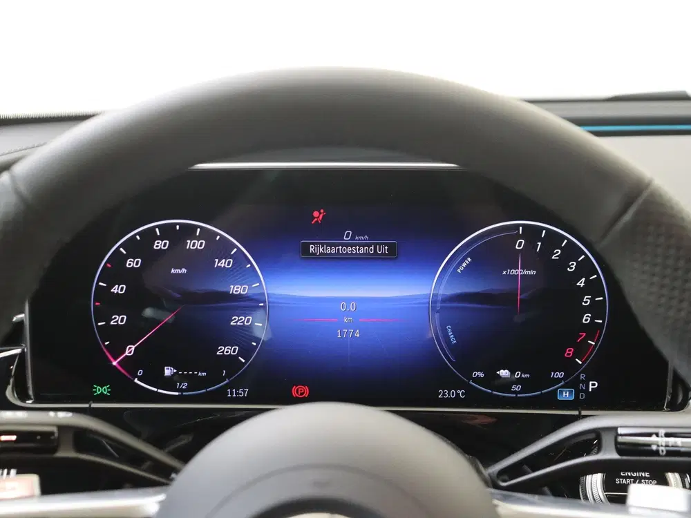 Mercedes-Benz E-Klasse 400 e 4MATIC AMG Line uit 2026, foto 12