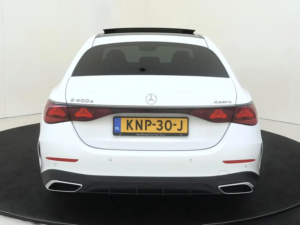 Mercedes-Benz E-Klasse 400 e 4MATIC AMG Line uit 2026, foto 7