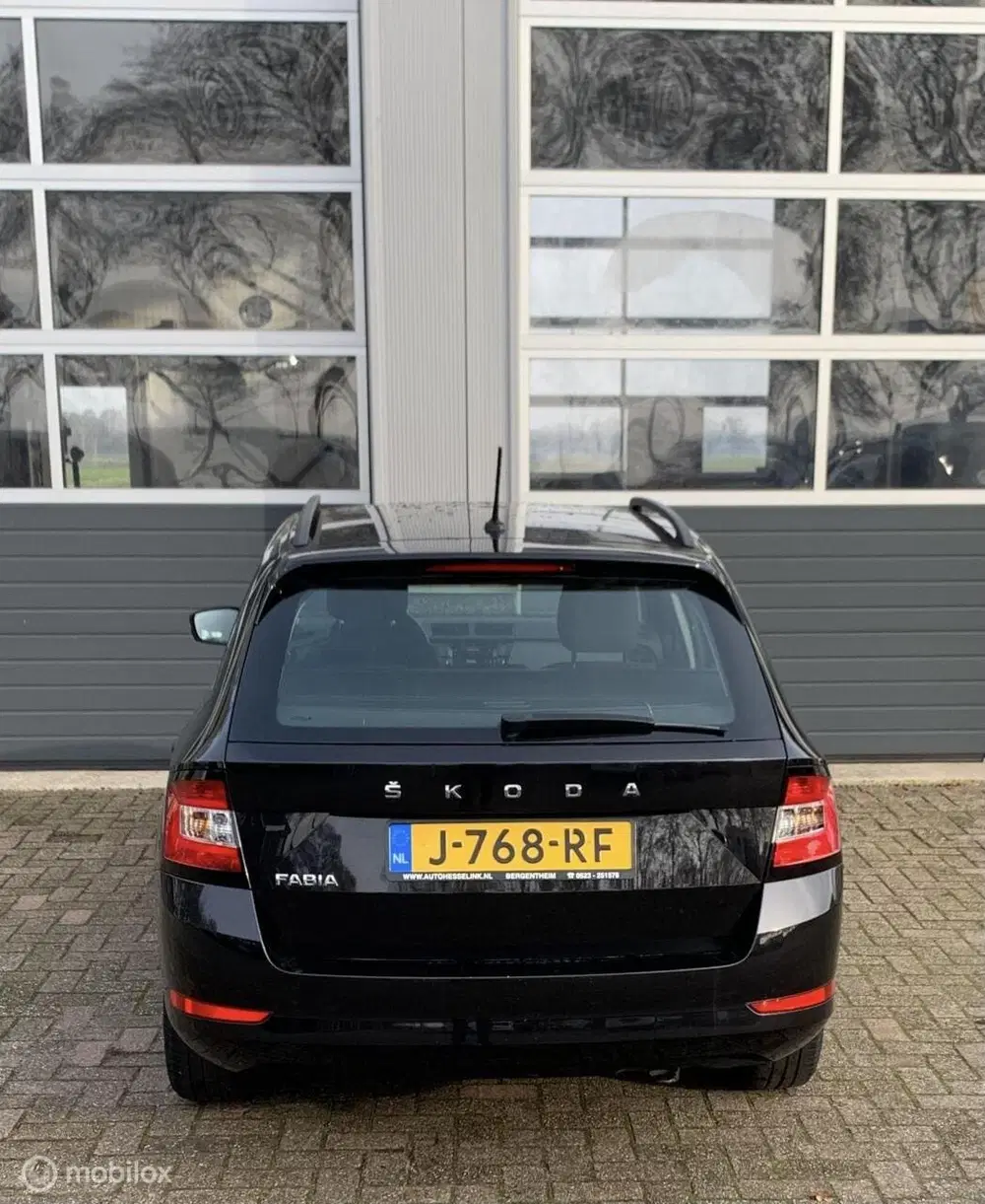 Skoda Fabia 1.0 TSI 95PK Active uit 2020, foto 4