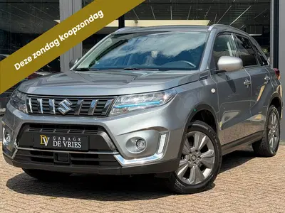Suzuki Vitara 1.5 Hybrid Style Automaat ACC Camera Stoel uit 2022