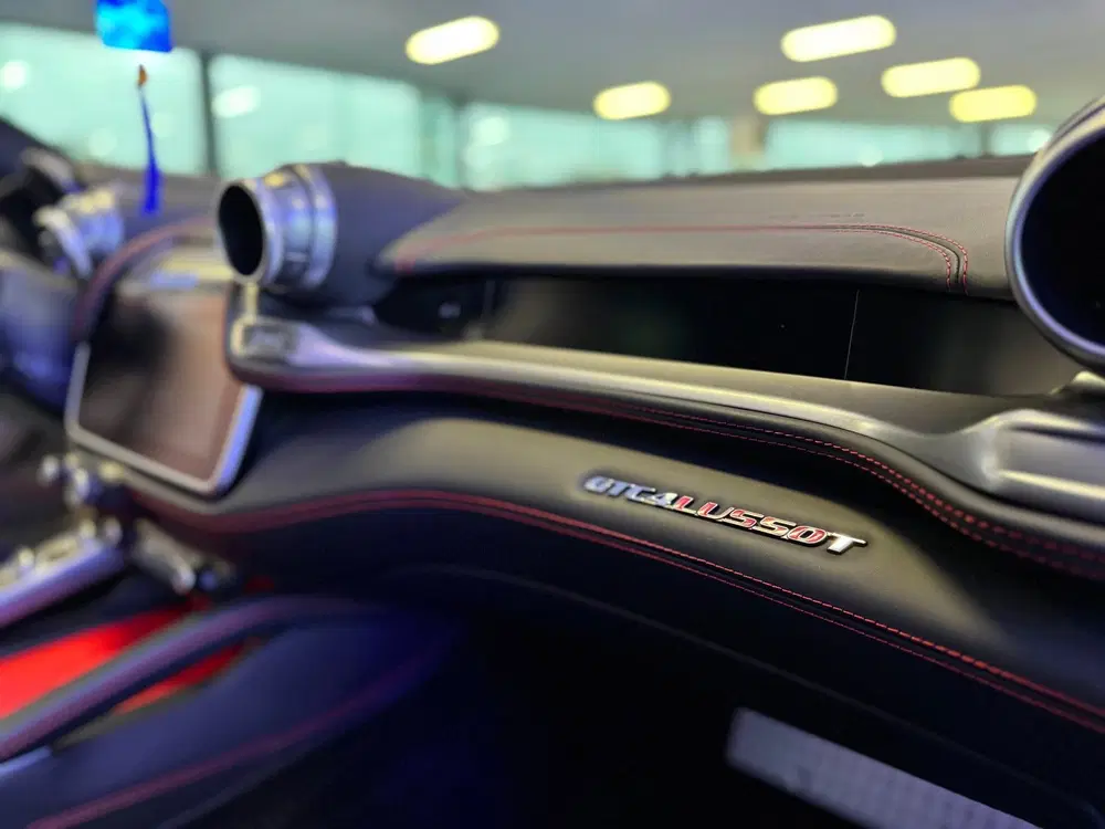 Ferrari GTC4 Lusso T 3.9 V8 I Pano I Lifting I Camera I Scude uit 2019, foto 11