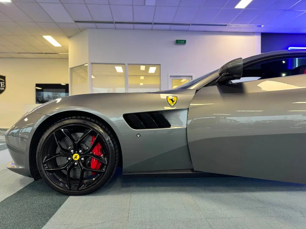 Ferrari GTC4 Lusso T 3.9 V8 I Pano I Lifting I Camera I Scude uit 2019, foto 15