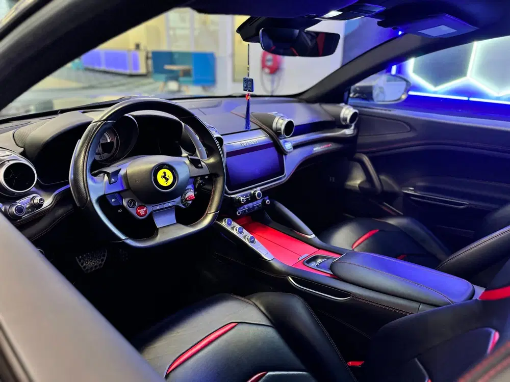 Ferrari GTC4 Lusso T 3.9 V8 I Pano I Lifting I Camera I Scude uit 2019, foto 8