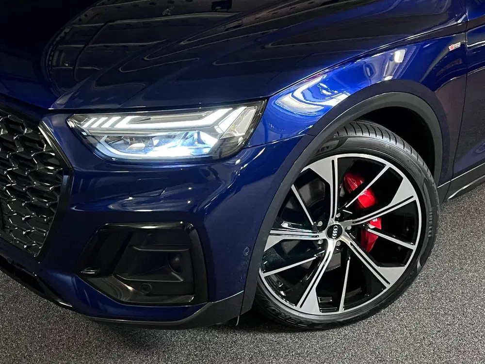 Audi Q5 55 TFSI e S edition Competition 367 PK uit 2021, foto 11