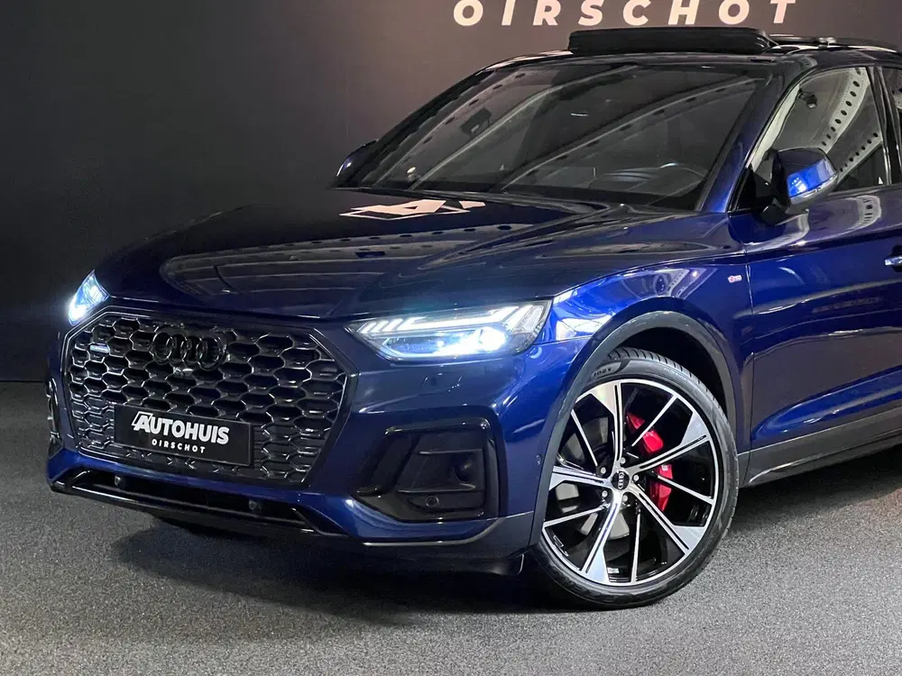 Audi Q5 55 TFSI e S edition Competition 367 PK uit 2021, foto 3