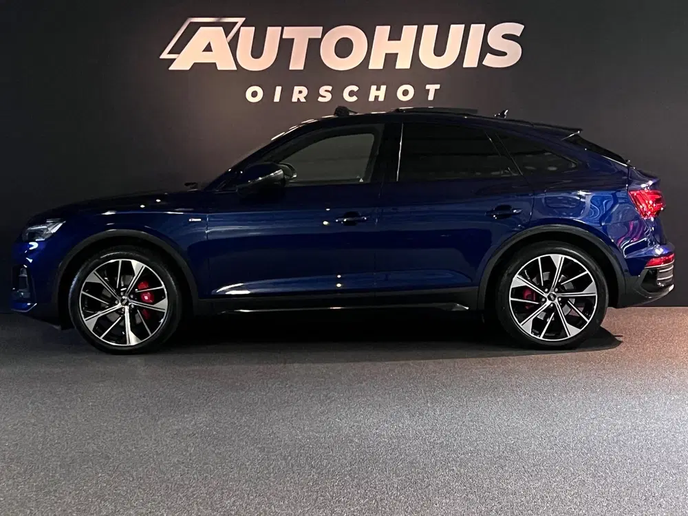 Audi Q5 55 TFSI e S edition Competition 367 PK uit 2021, foto 5