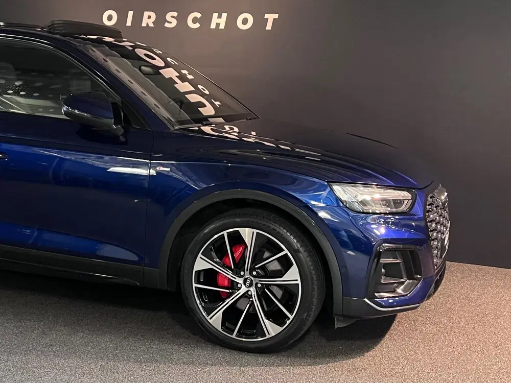 Audi Q5 55 TFSI e S edition Competition 367 PK uit 2021, foto 9