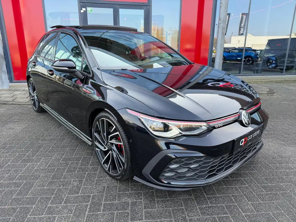 Volkswagen Golf 2.0 TSI GTI Panorama uit 2021, foto 3