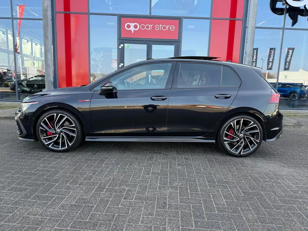 Volkswagen Golf 2.0 TSI GTI Panorama uit 2021, foto 4