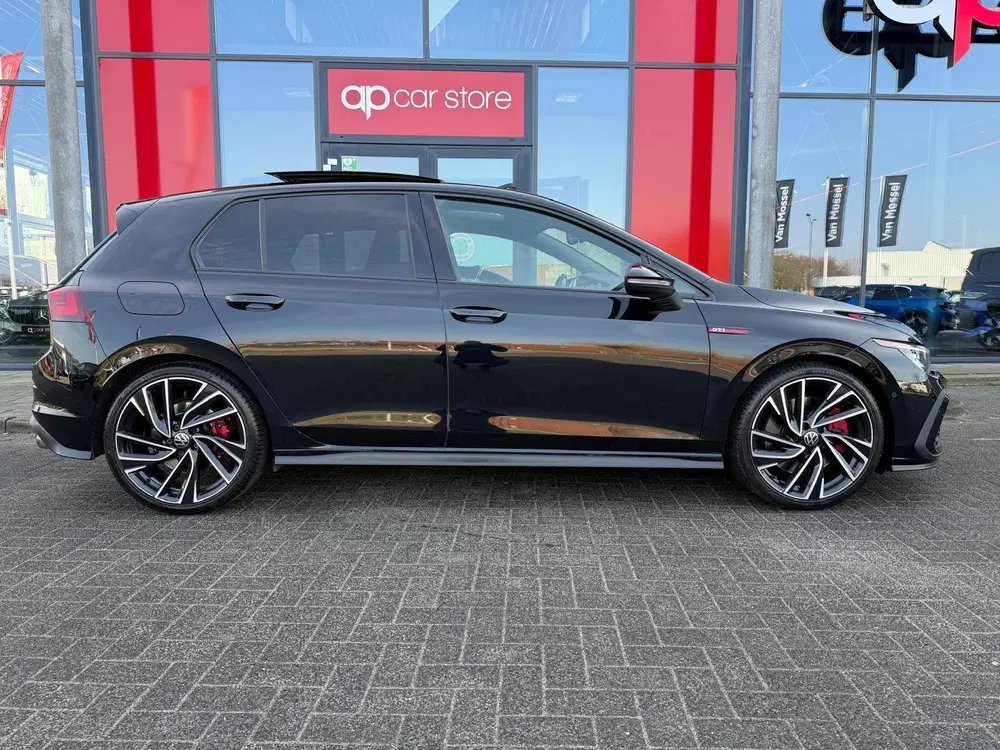 Volkswagen Golf 2.0 TSI GTI Panorama uit 2021, foto 5