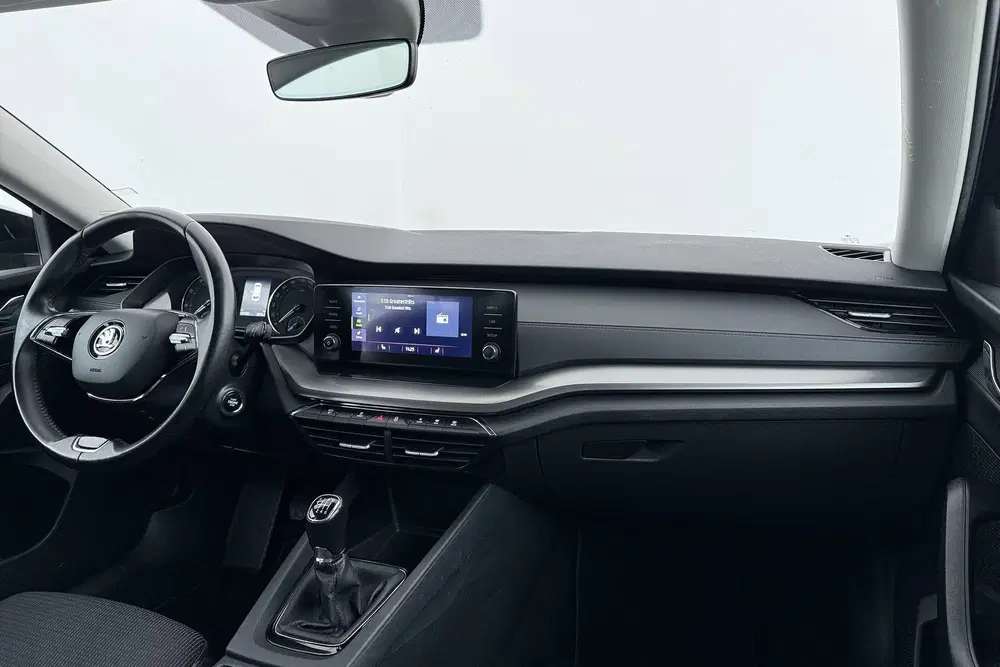 Skoda Octavia 1.5 TSI First Edition uit 2021, foto 15