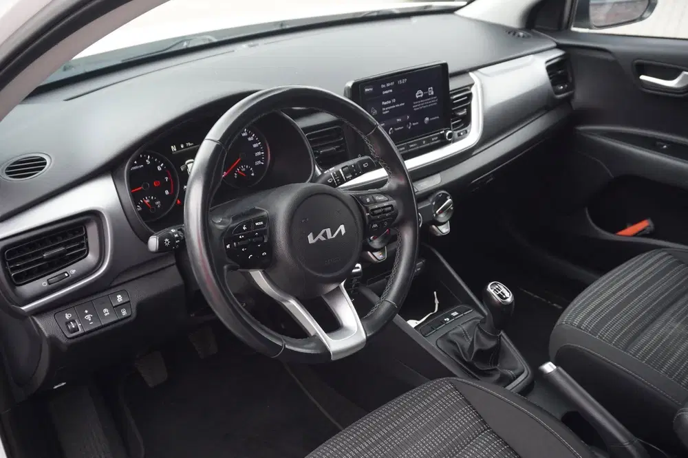Kia Stonic 1.0 T-GDi MHEV DynamicLine; Apple carplay; uit 2022, foto 11