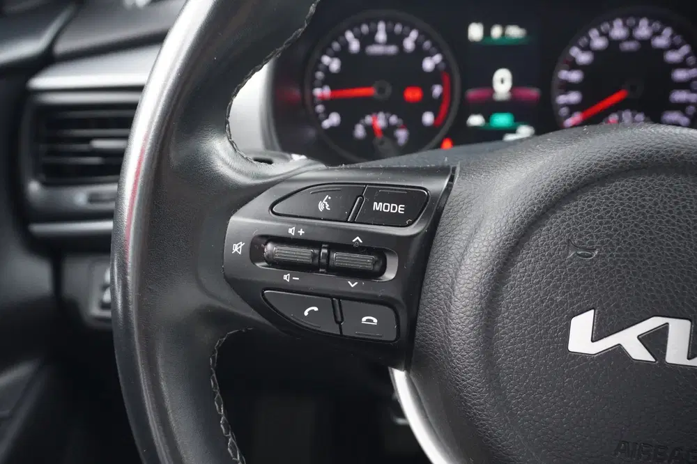 Kia Stonic 1.0 T-GDi MHEV DynamicLine; Apple carplay; uit 2022, foto 13