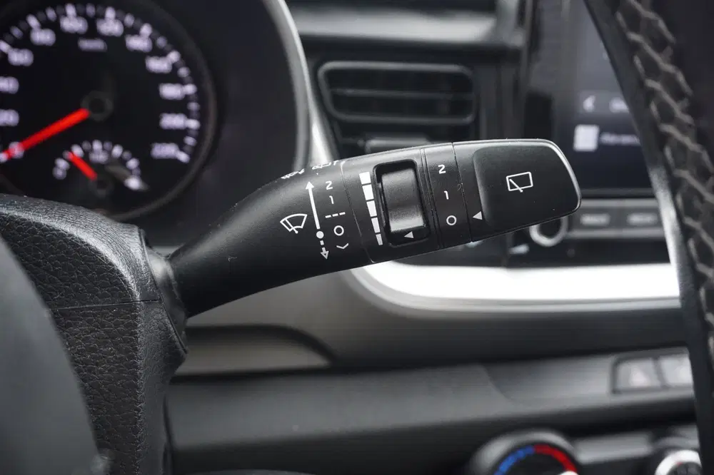 Kia Stonic 1.0 T-GDi MHEV DynamicLine; Apple carplay; uit 2022, foto 14
