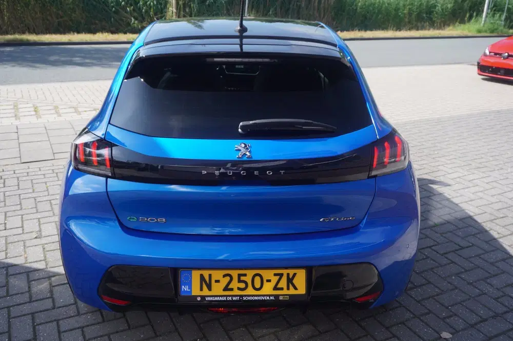 Peugeot 208 EV GT 350 50 kWh SOH 87 uit 2021, foto 4