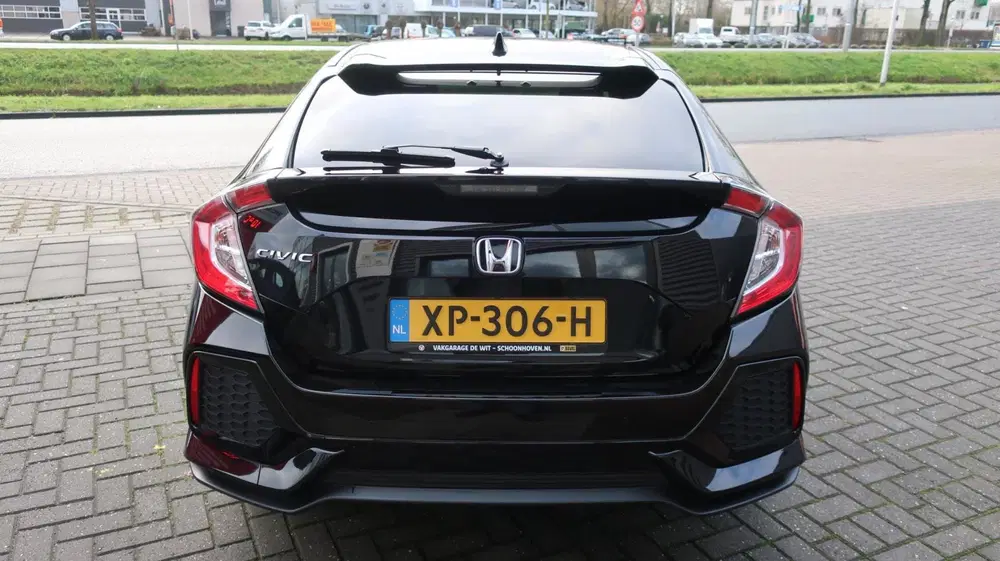 Honda Civic 1.0 i-VTEC Elegance uit 2019, foto 2