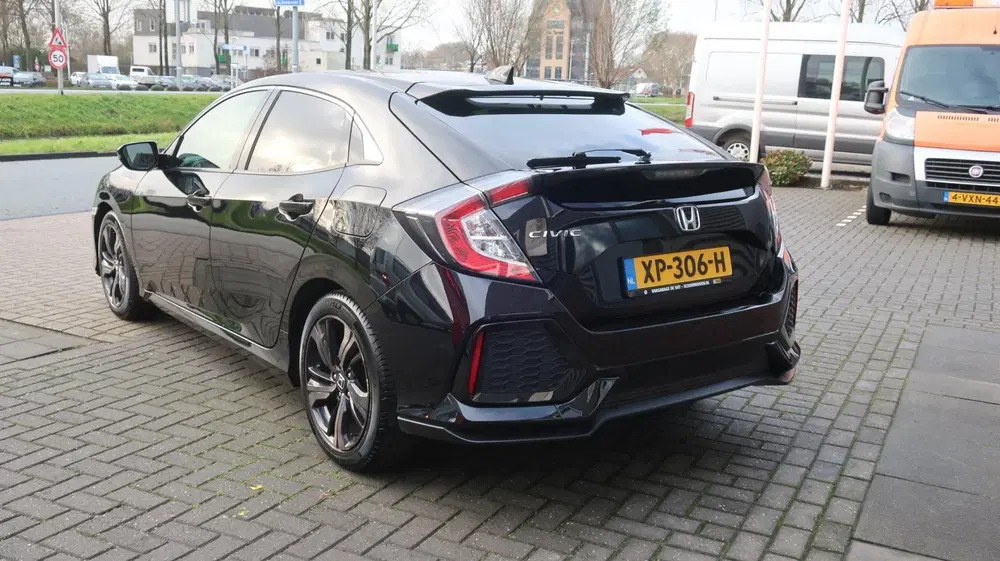 Honda Civic 1.0 i-VTEC Elegance uit 2019, foto 4