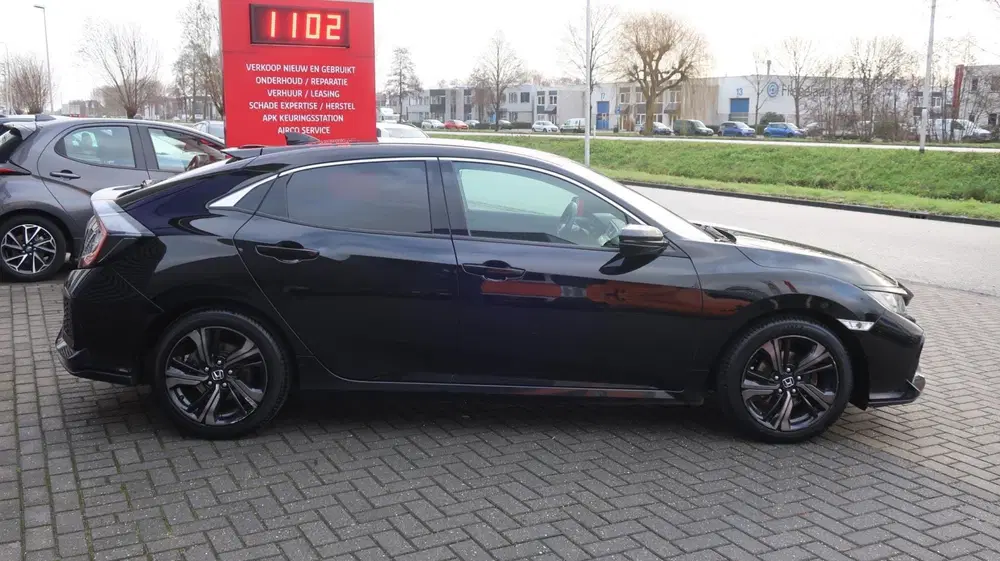 Honda Civic 1.0 i-VTEC Elegance uit 2019, foto 8