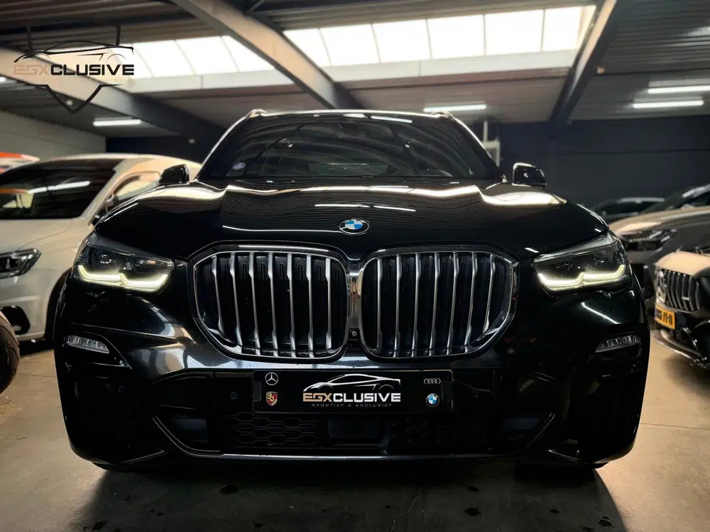 BMW X5 XDrive45e High Executive M Pakket Pano uit 2020, foto 2
