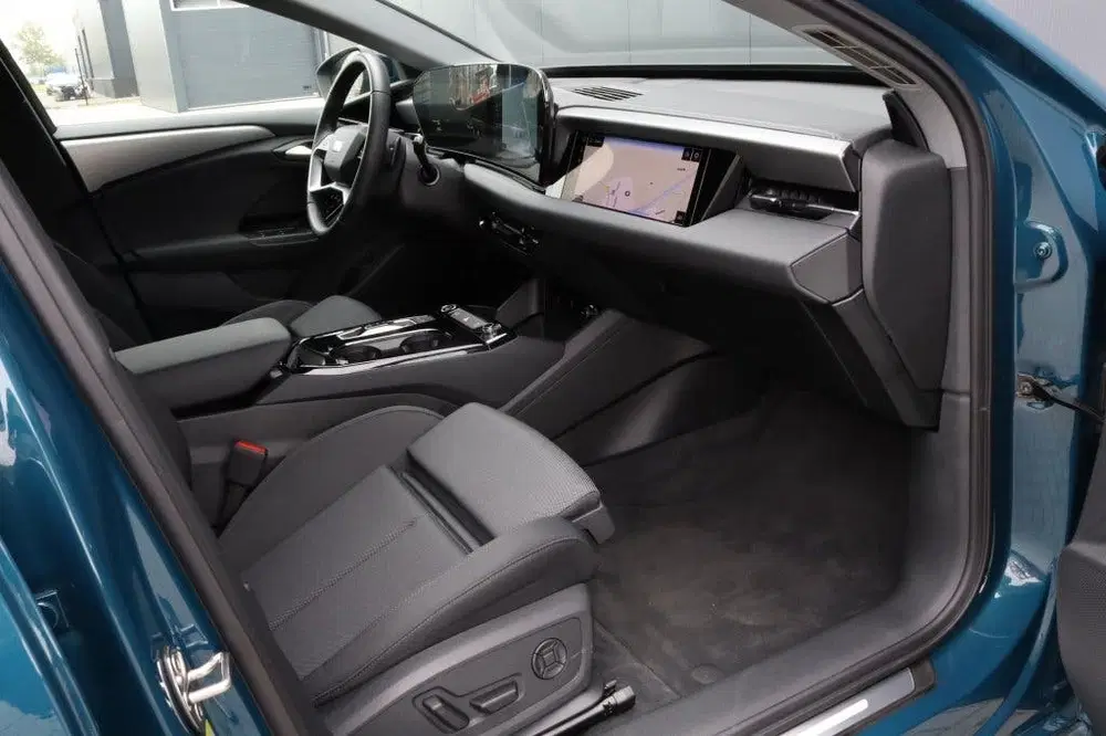 Audi A6 Advanced 83 kWh 20 inch Trekhaak Garant uit 2025, foto 14