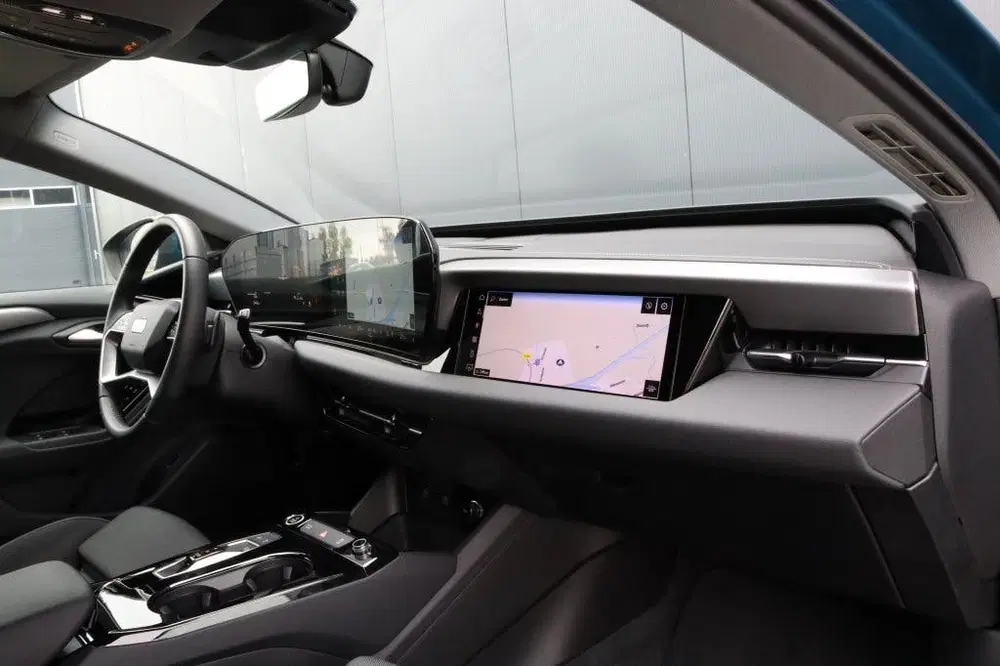 Audi A6 Advanced 83 kWh 20 inch Trekhaak Garant uit 2025, foto 15