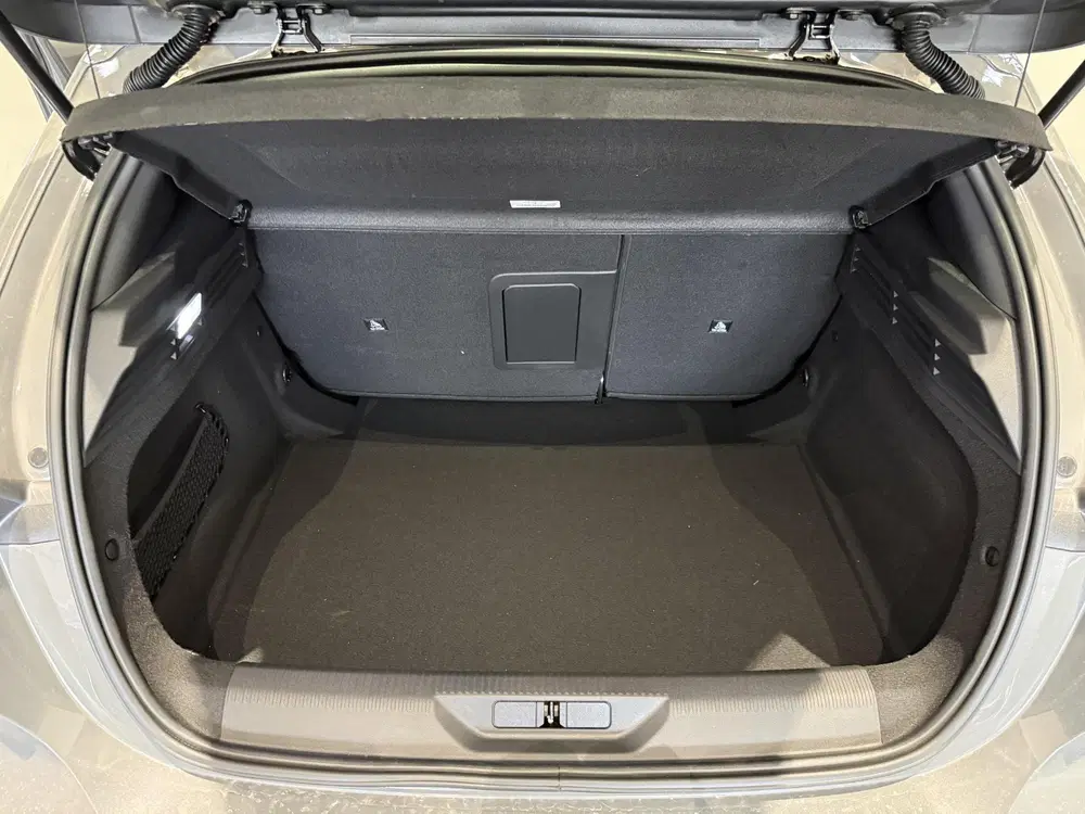 Peugeot 308 1.6 Plug-in Hybrid 195 GT uit 2026, foto 12