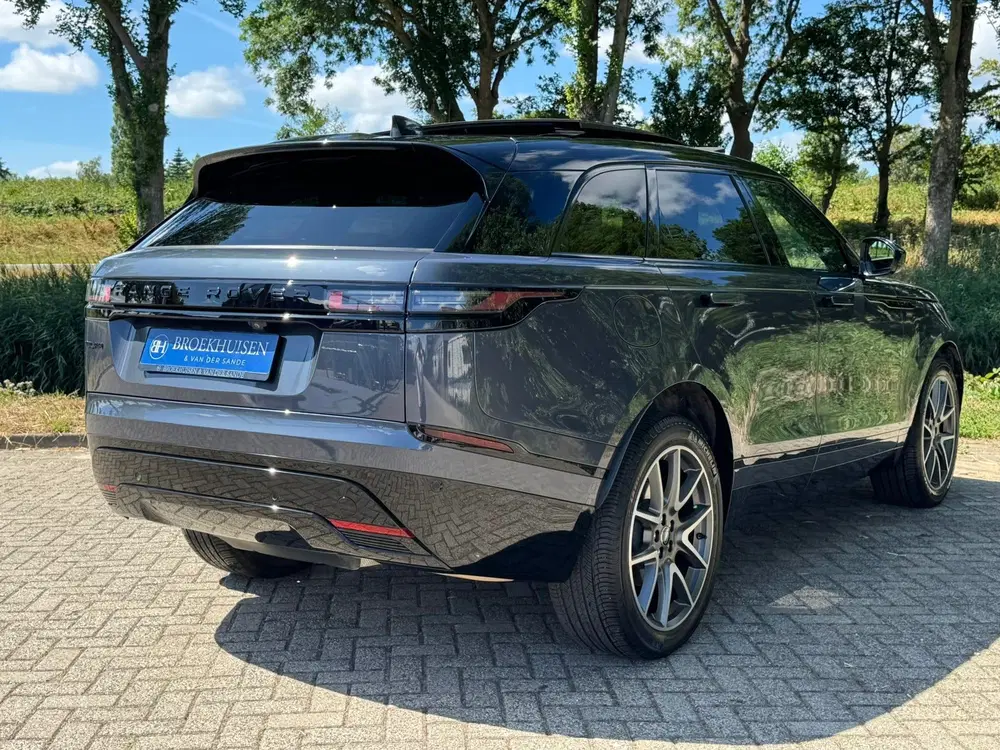 Land Rover Range Rover Velar 2.0 P400e AWD R-Dynamic HSE PHE uit 2024, foto 2
