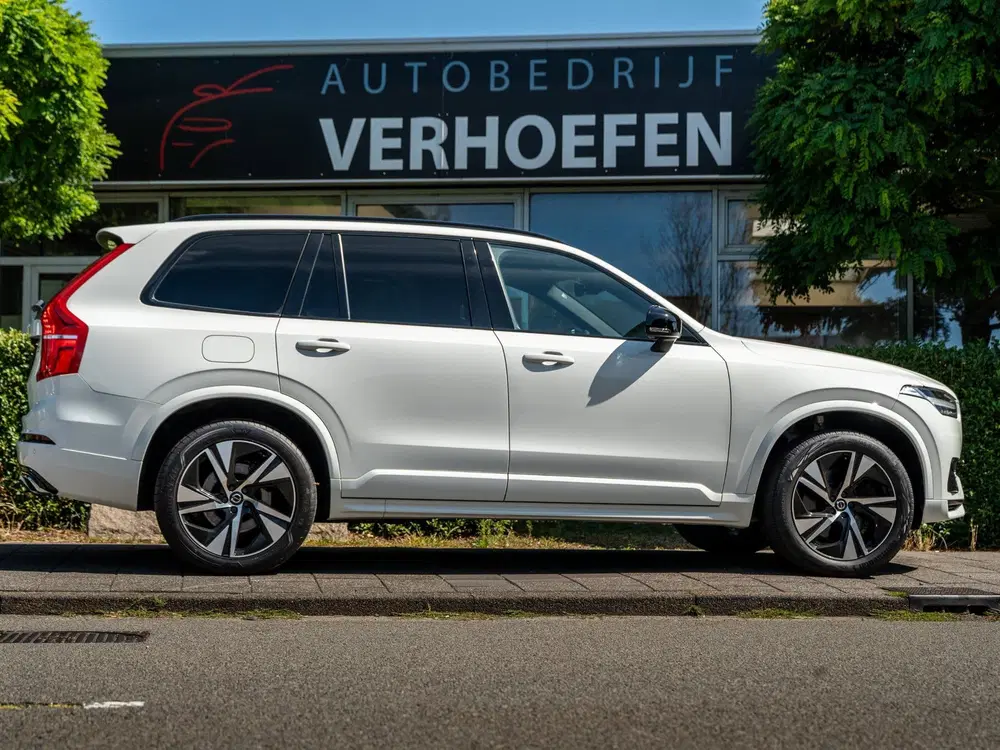 Volvo XC90 2.0 T8 Twin Engine AWD R-DESIGN uit 2019, foto 6