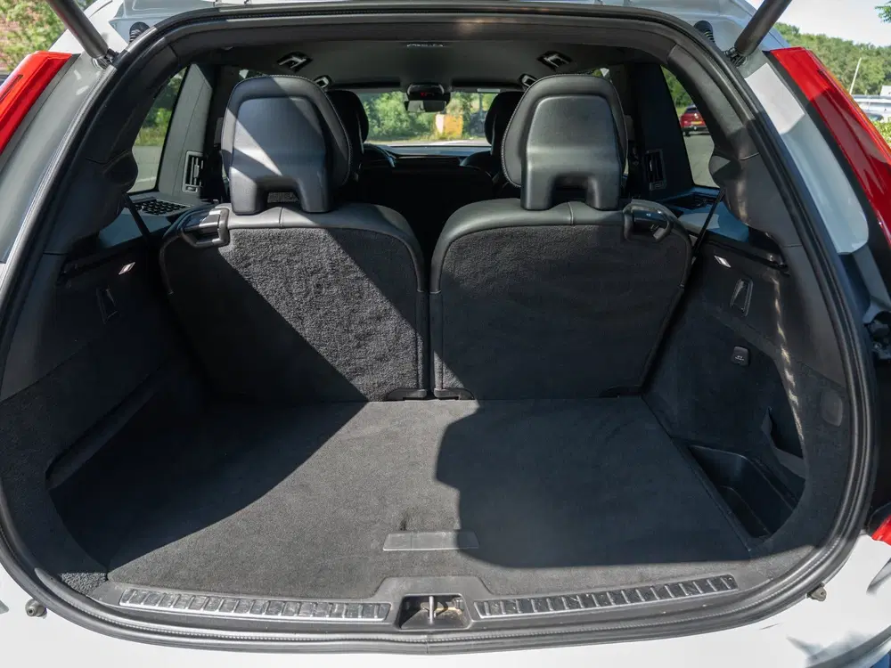 Volvo XC90 2.0 T8 Twin Engine AWD R-DESIGN uit 2019, foto 9