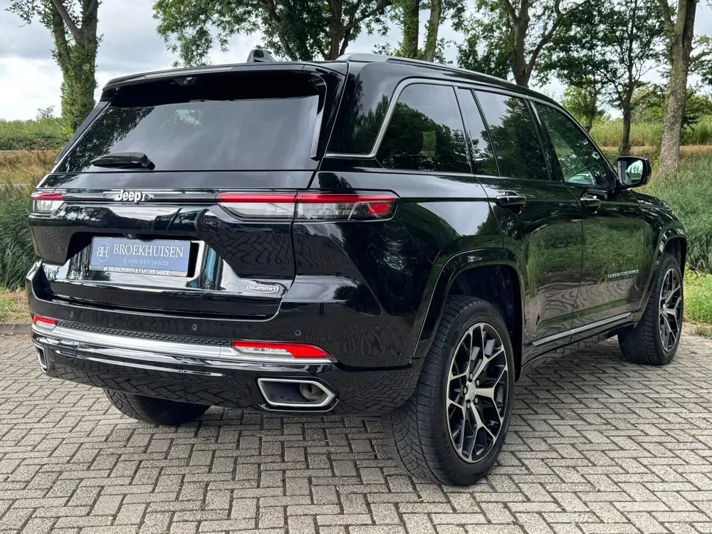 Jeep Grand Cherokee 2.0 Summit Reserve Plug in Hybrid 4xe 38 uit 2023, foto 2