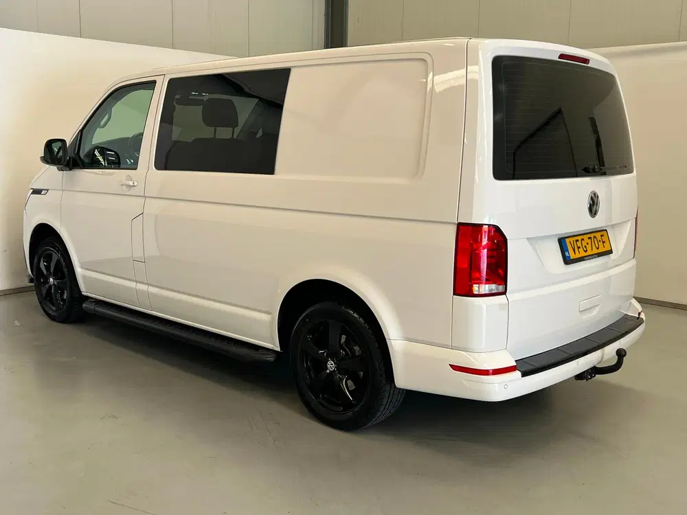 Volkswagen Transporter 2.0 TDI Dub. Cabine uit 2020, foto 4