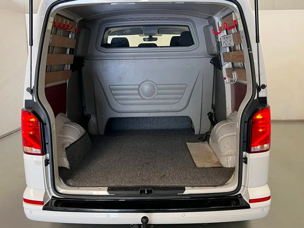 Volkswagen Transporter 2.0 TDI Dub. Cabine uit 2020, foto 8