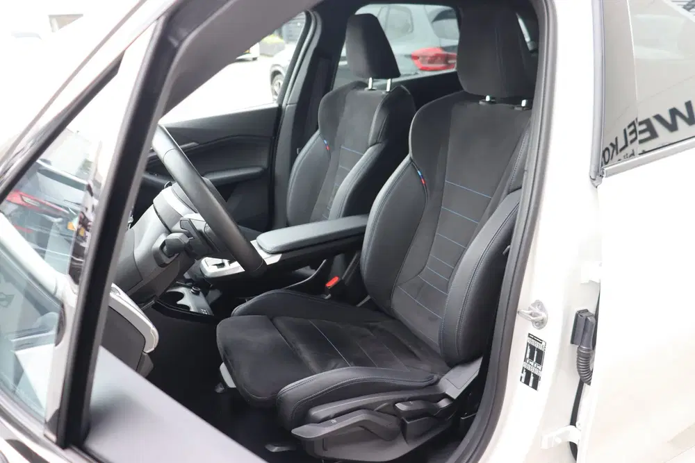 BMW 2-serie Active Tourer 218i M Sport Automaat uit 2024, foto 3
