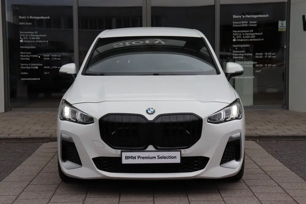 BMW 2-serie Active Tourer 218i M Sport Automaat uit 2024, foto 4