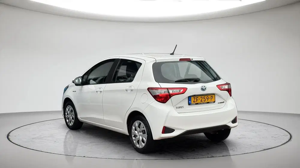 Toyota Yaris 1.5 Hybrid Active uit 2019, foto 2