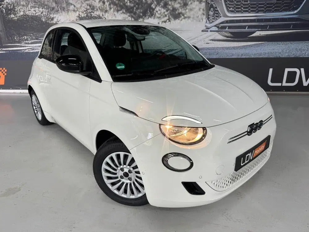 Fiat 500e RED uit 2025, foto 13