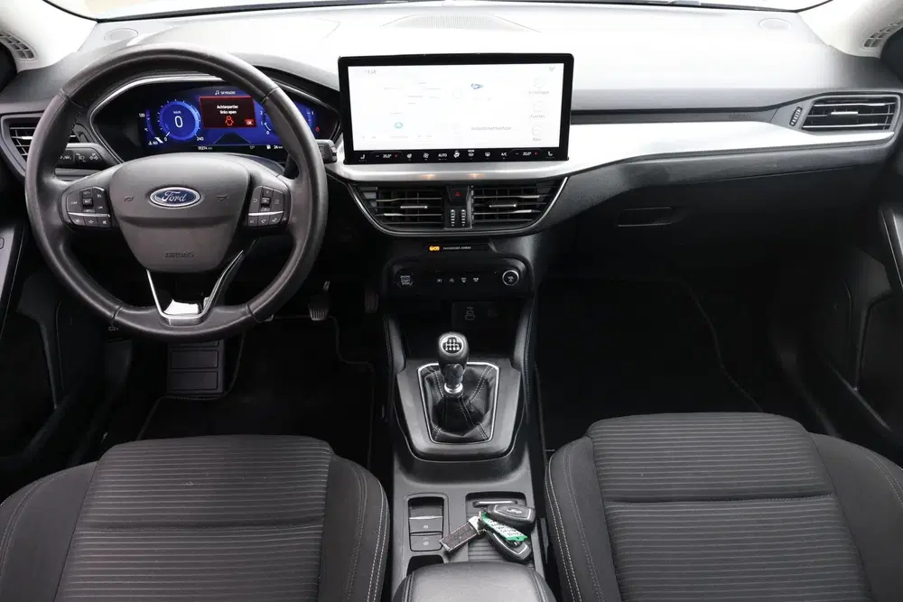 Ford Focus 1.0 Hybrid Titanium X 1e Eigenaar uit 2023, foto 2