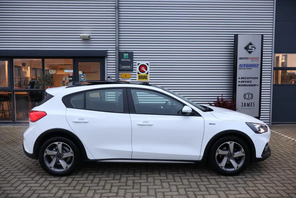 Ford Focus 1.0 Hybrid Active Business 1e Eigenaar uit 2020, foto 10