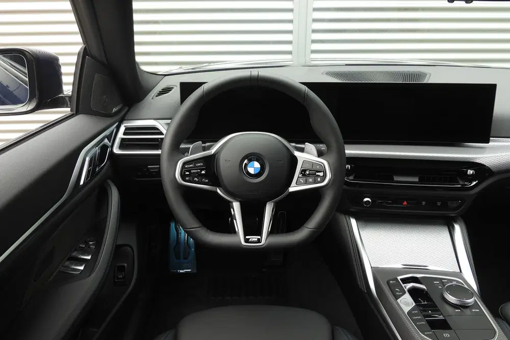 BMW 4-serie Coupé 420i M Sport Automaat uit 2026, foto 2
