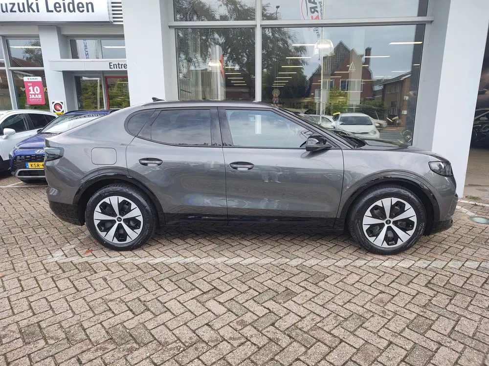 Ford Capri STANDARD RANGE RWD 52 kWh SoH 100% uit 2025, foto 6